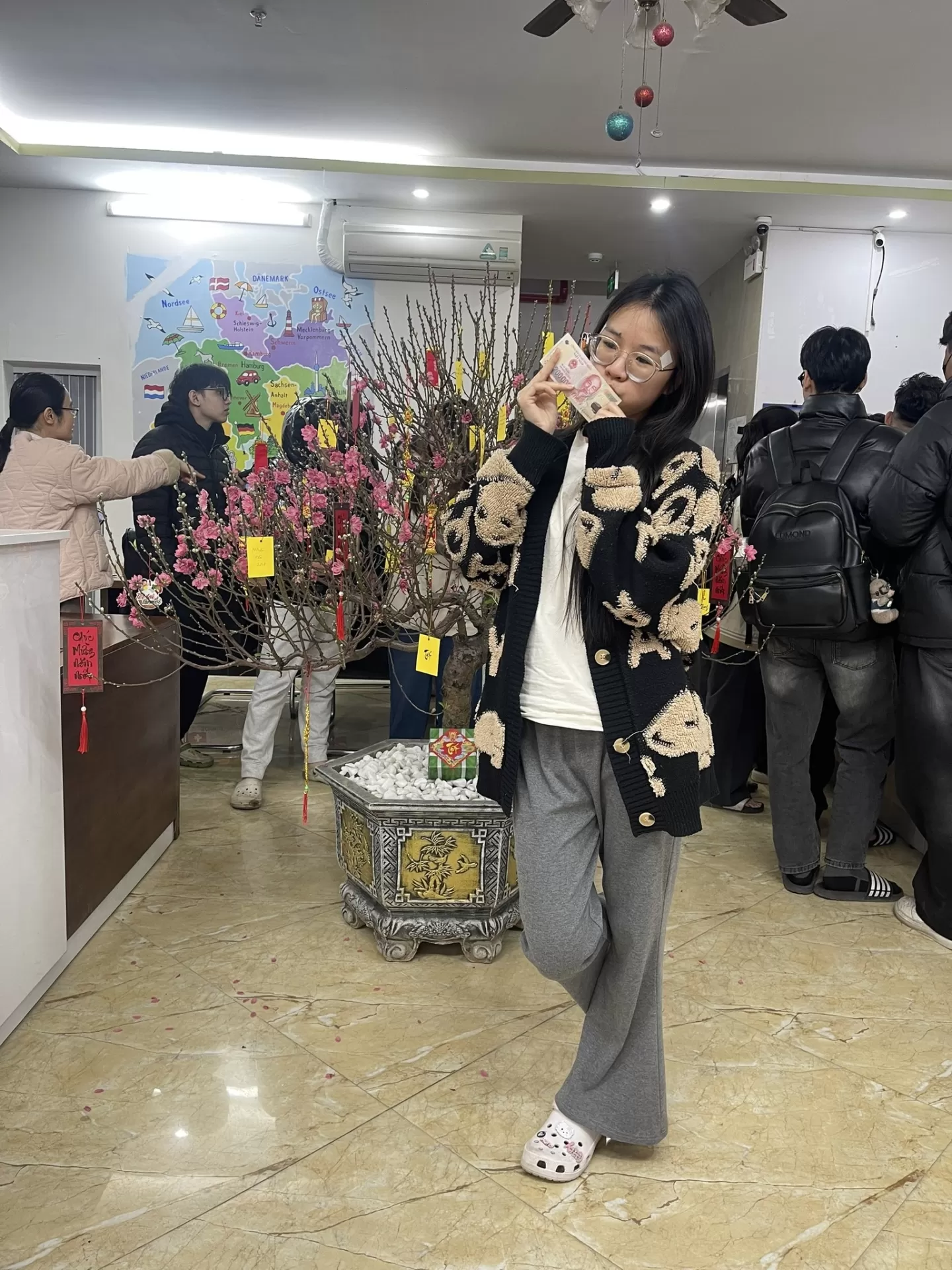 LÌ XÌ MAY MẮN – KHỞI ĐẦU HÀNH TRÌNH THÀNH CÔNG