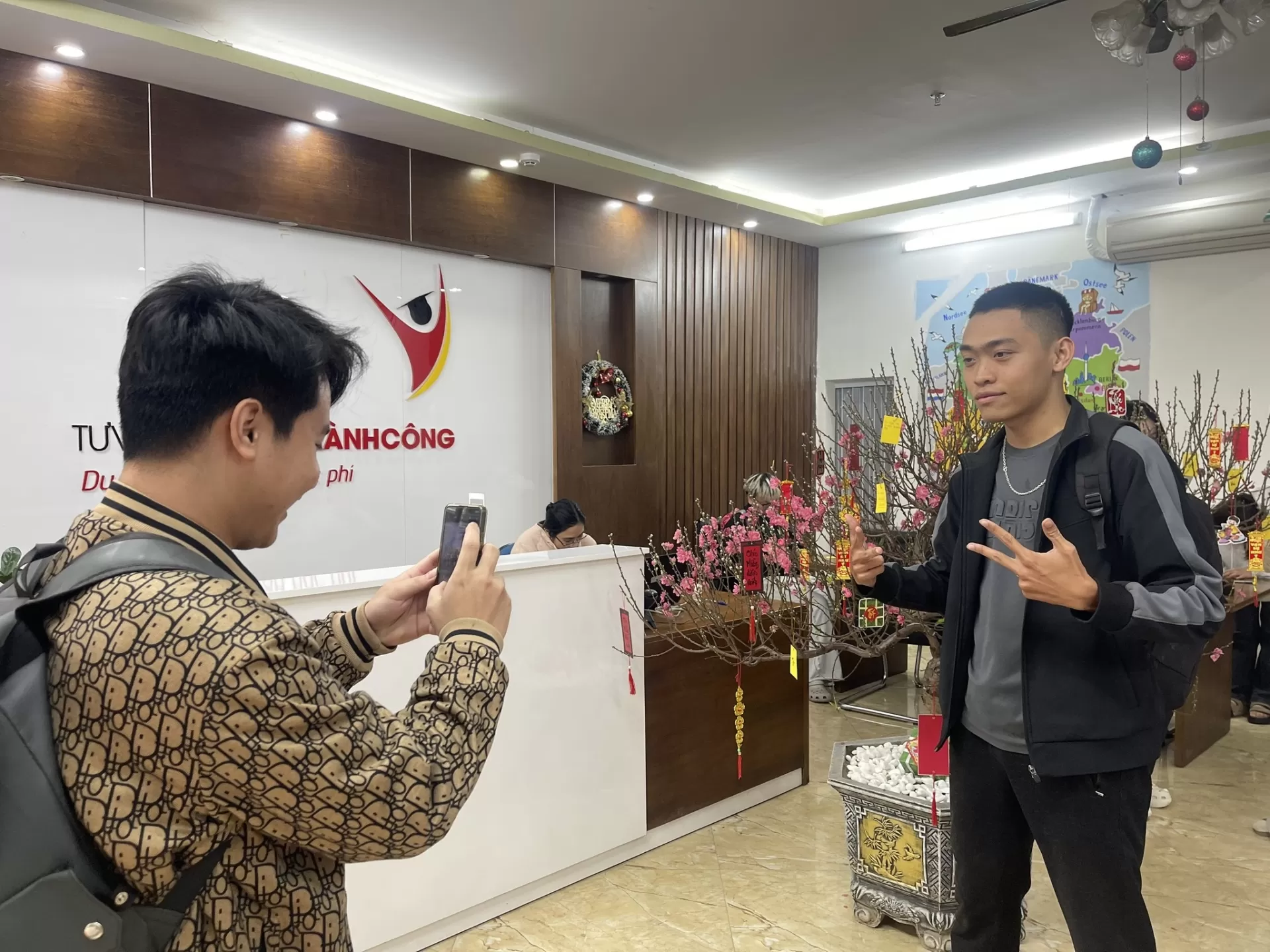 LÌ XÌ MAY MẮN – KHỞI ĐẦU HÀNH TRÌNH THÀNH CÔNG