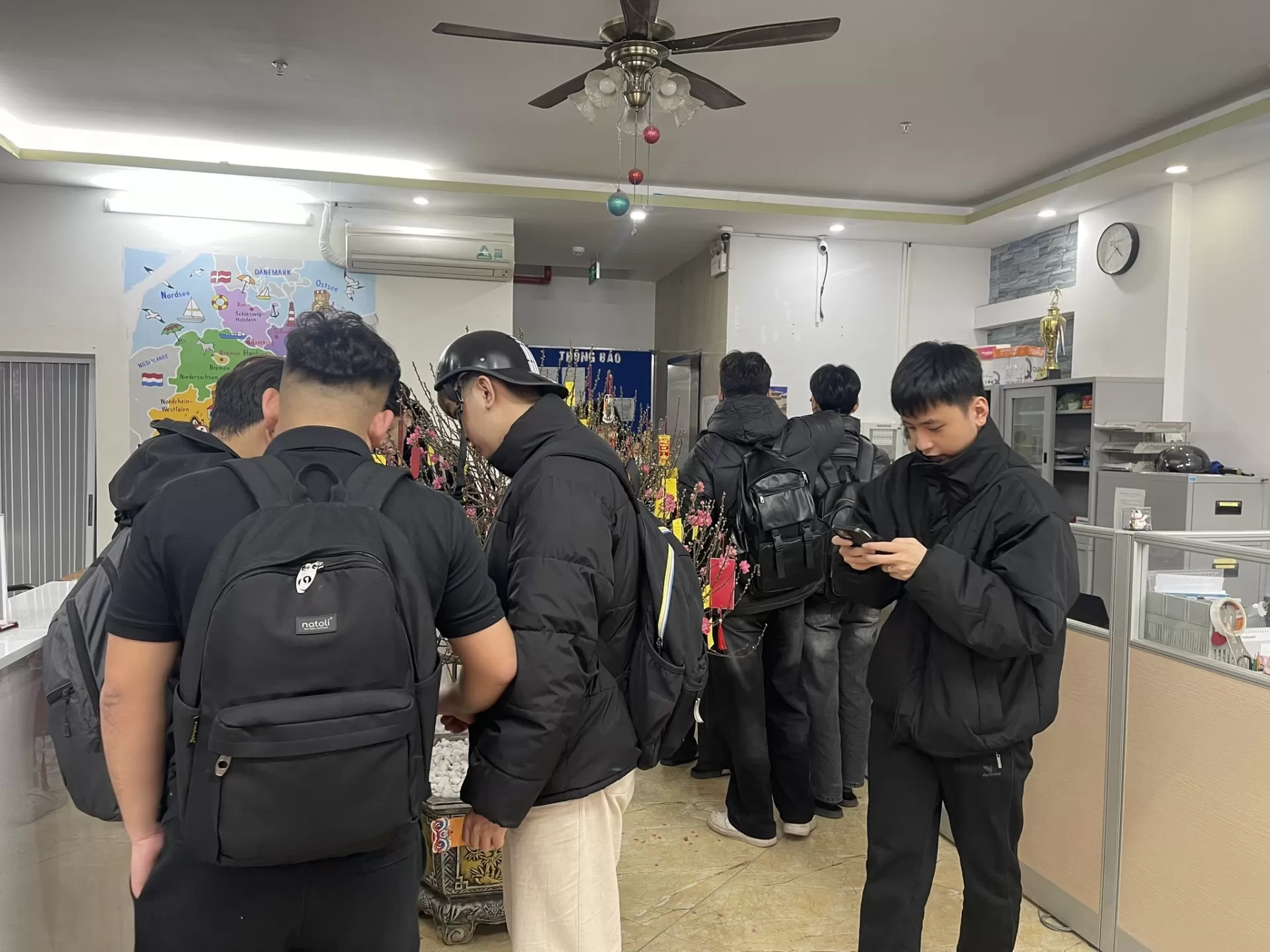 LÌ XÌ MAY MẮN – KHỞI ĐẦU HÀNH TRÌNH THÀNH CÔNG